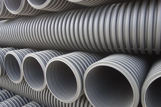 أنابيب HDPE المقاومة للتآكل للجرف قوة سحب عالية 5.8/11.8m لكل طول