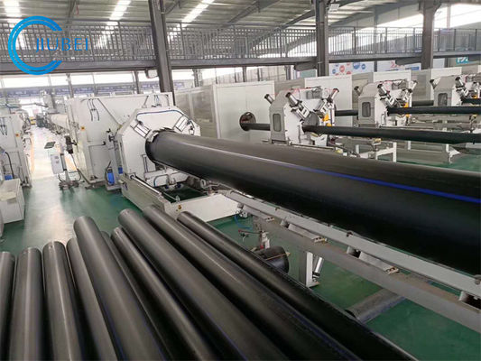 أسود مع الشرائط الزرقاء التجريف أنبوب HDPE للسمك المخصص والاتصال بالشريحة الفولاذية