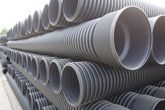 أنابيب HDPE المقاومة للتآكل للجرف قوة سحب عالية 5.8/11.8m لكل طول